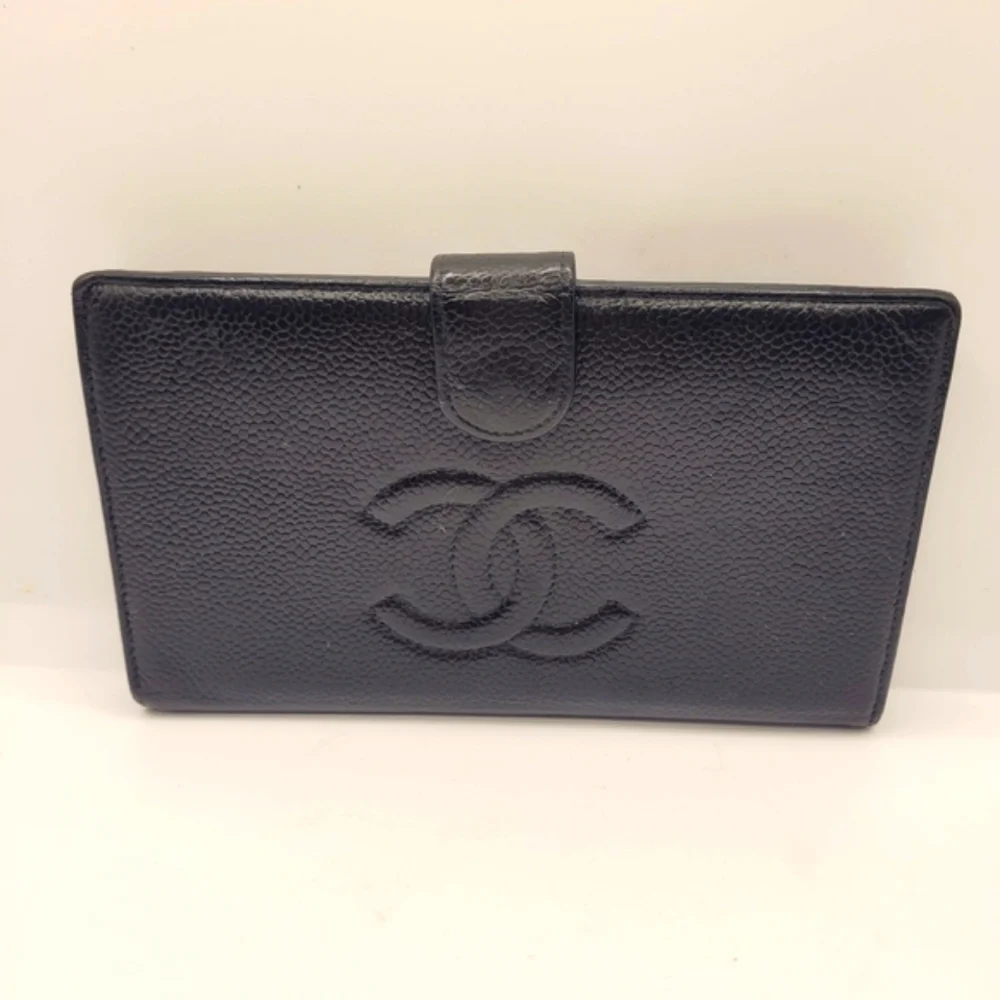 Chanel Black Leather Wallet - Picture 1 of 6